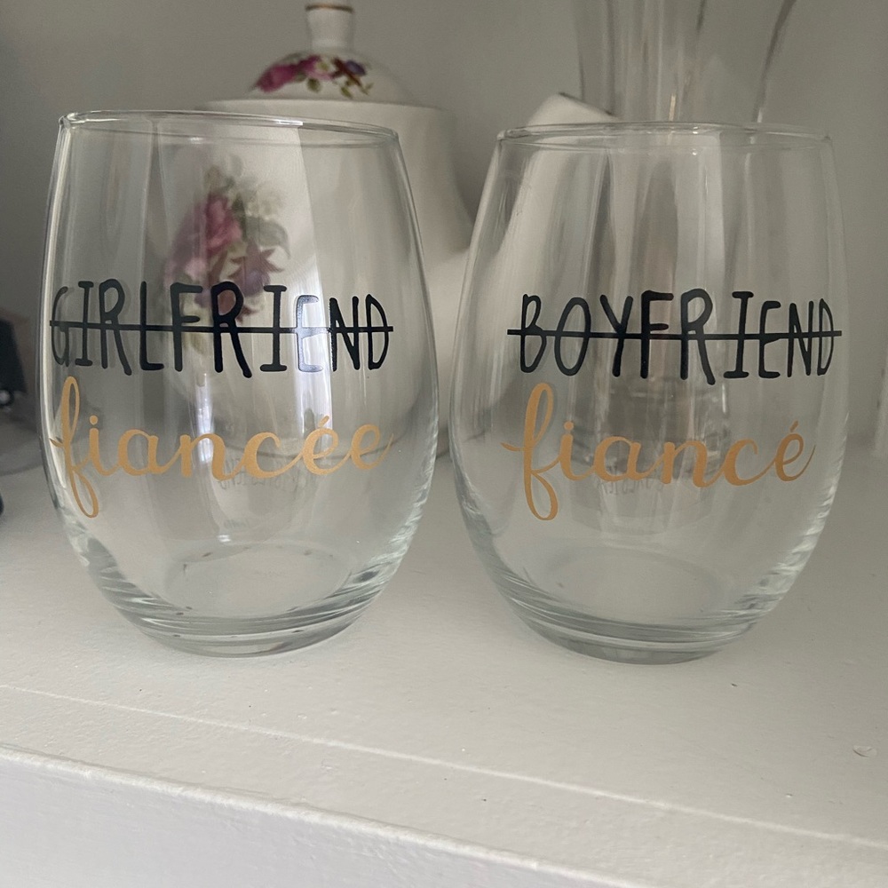 Fiancé wine glasses